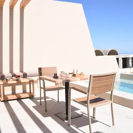 Living Moments Villa Fira  Luaran gambar
