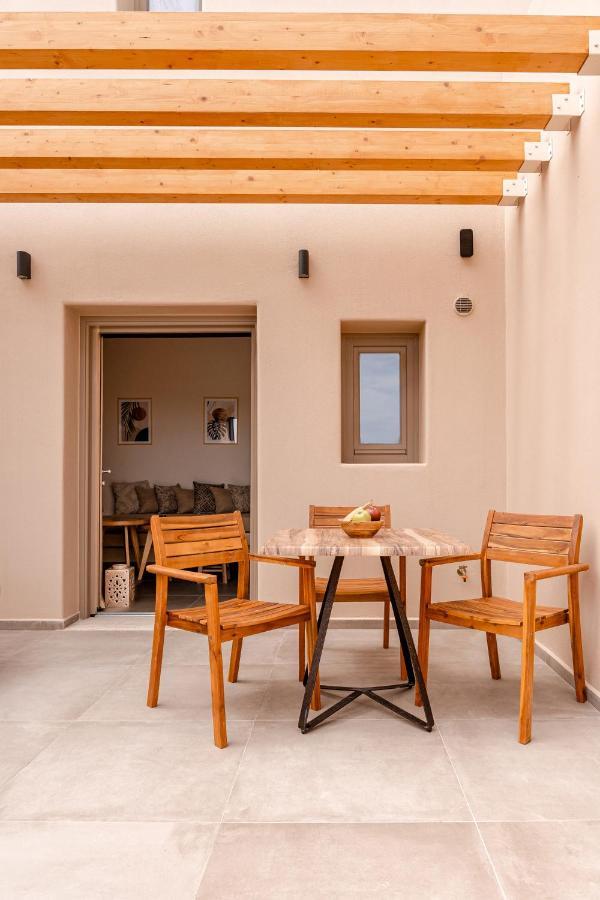 Living Moments Villa Fira  Luaran gambar